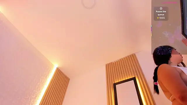 Snapshot of alyssa_vargas chatting on December 21, 2025, 4:03 pm alyssa vargas online show from December 21, 2025, 4:03 pm