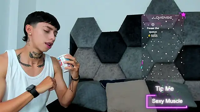 AmberAdams  online show from March 19, 2025, 2:57 pm