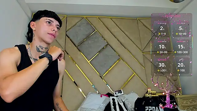 AmberAdams  online show from October 24, 2025, 4:47 pm