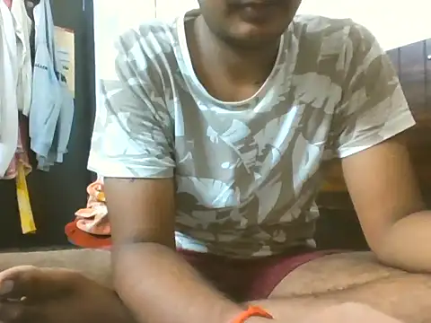 Snapshot of Dusky_Aarav chatting on September 27, 2025, 9:36 am Dusky Aarav online show from September 27, 2025, 9:36 am