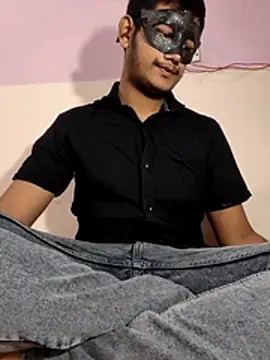 Dusky Aarav online show from December 15, 2025, 9:24 am