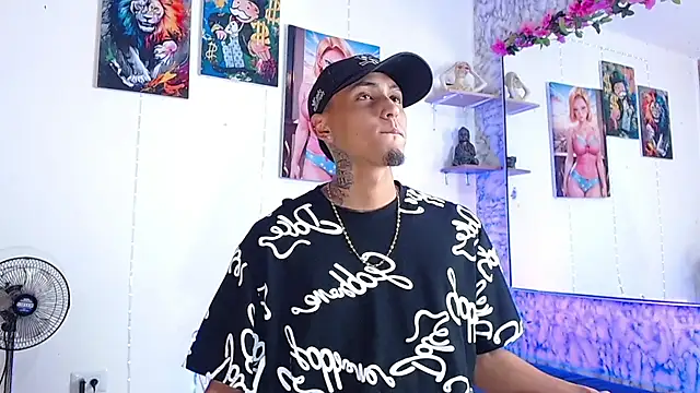 Liam lee online show from October 15, 2025, 11:05 pm