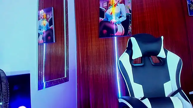 Snapshot of Liam_lee chatting on February 10, 2026, 9:30 pm Liam lee online show from February 10, 2026, 9:30 pm