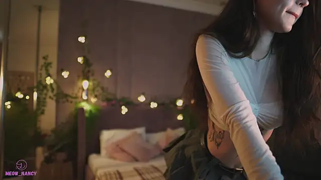 Meow Nancy online show from December 13, 2024, 11:45 am