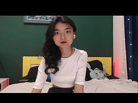 Snapshot of Shy_Kira chatting on January 9, 2026, 10:40 am Shy Kira online show from January 9, 2026, 10:40 am