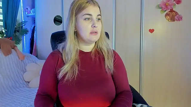 CoraSwon online show from February 17, 2026, 7:38 am