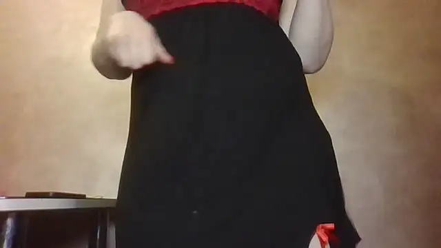 Snapshot of Rose_Lori chatting on April 6, 2026, 9:16 pm Rose Lori online show from April 6, 2026, 9:16 pm
