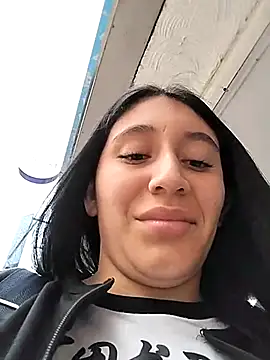 Nathalia-001 online show from February 5, 2025, 8:57 pm