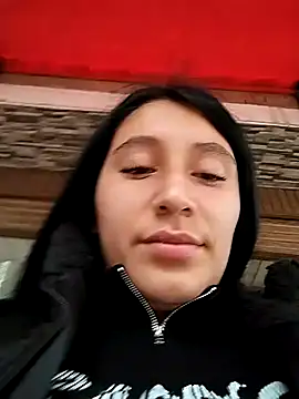 Nathalia-001 online show from February 17, 2025, 8:47 pm