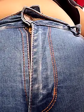 Nathalia-001 online show from September 9, 2025, 2:38 pm