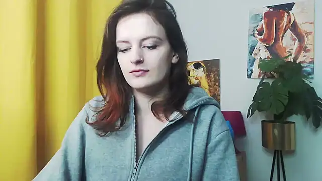 Snapshot of juicyNadine chatting on December 19, 2024, 6:23 am juicyNadine online show from December 19, 2024, 6:23 am