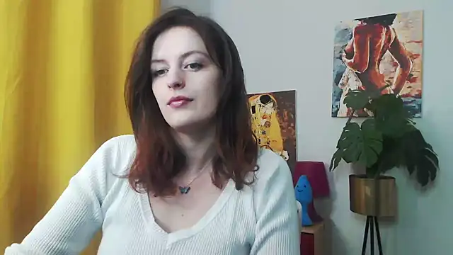 Snapshot of juicyNadine chatting on January 3, 2025, 6:22 am juicyNadine online show from January 3, 2025, 6:22 am