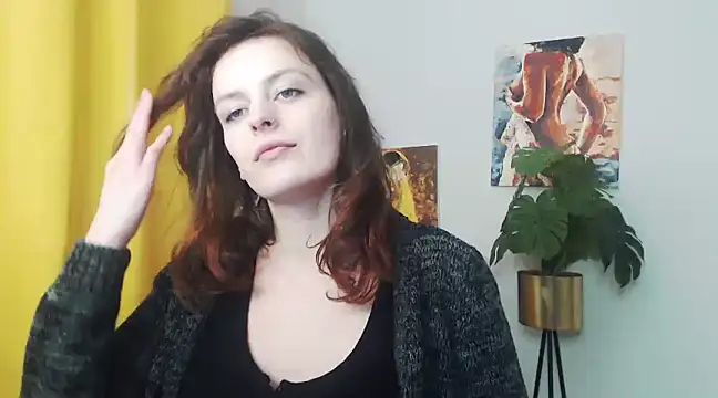 Snapshot of juicyNadine chatting on January 7, 2025, 12:20 pm juicyNadine online show from January 7, 2025, 12:20 pm