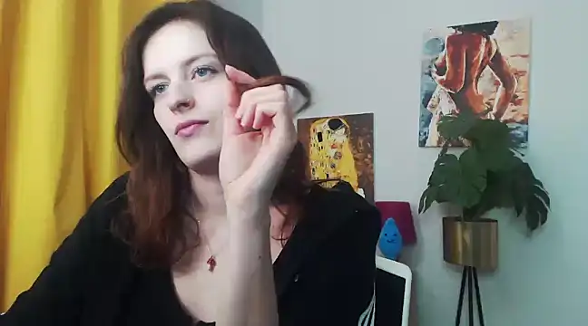 Snapshot of juicyNadine chatting on January 13, 2025, 9:19 am juicyNadine online show from January 13, 2025, 9:19 am