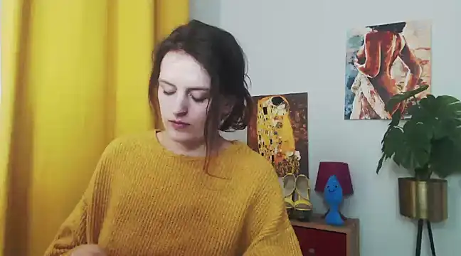 Snapshot of juicyNadine chatting on January 21, 2025, 9:24 am juicyNadine online show from January 21, 2025, 9:24 am