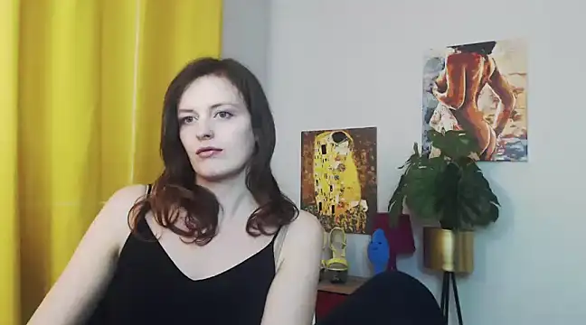 Snapshot of juicyNadine chatting on February 3, 2025, 9:30 am juicyNadine online show from February 3, 2025, 9:30 am