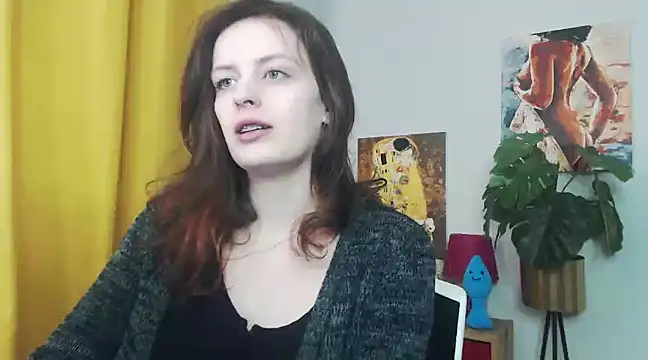 Snapshot of juicyNadine chatting on March 3, 2025, 6:15 am juicyNadine online show from March 3, 2025, 6:15 am