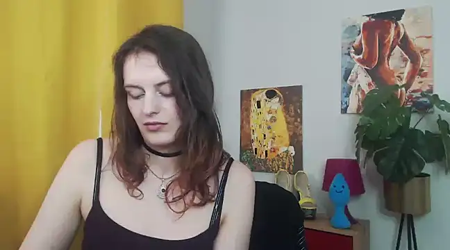 Snapshot of juicyNadine chatting on March 12, 2025, 12:26 pm juicyNadine online show from March 12, 2025, 12:26 pm