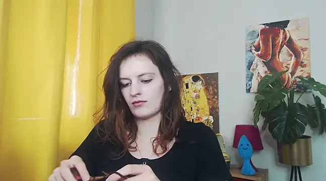 Snapshot of juicyNadine chatting on March 17, 2025, 12:25 pm juicyNadine online show from March 17, 2025, 12:25 pm