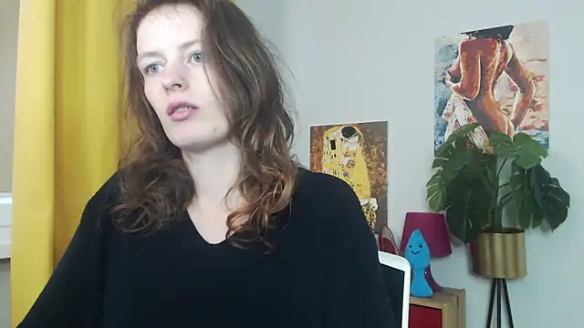 Snapshot of juicyNadine chatting on September 23, 2025, 4:37 am juicyNadine online show from September 23, 2025, 4:37 am