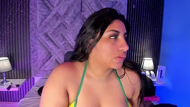 CANDYGABYY online show from November 14, 2025, 4:00 am