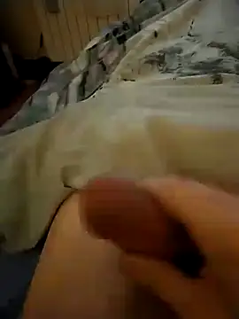 Snapshot of CazzoDURO883 chatting on February 14, 2026, 7:49 am CazzoDURO883 online show from February 14, 2026, 7:49 am