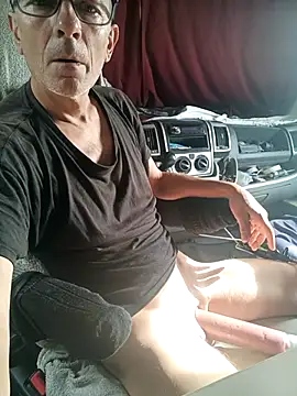 Snapshot of richa22cm chatting on September 9, 2025, 8:03 am richa22cm online show from September 9, 2025, 8:03 am