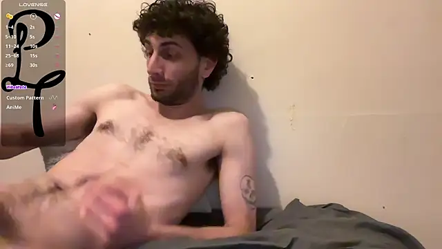 pantslesstraveler plt online show from November 14, 2025, 7:07 am