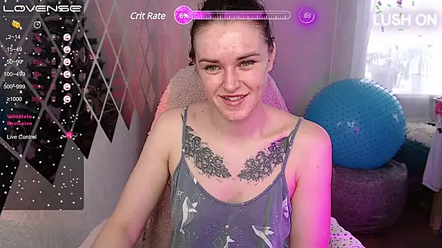Snapshot of Bella__Swoon chatting on February 13, 2025, 4:43 am Bella Swoon online show from February 13, 2025, 4:43 am