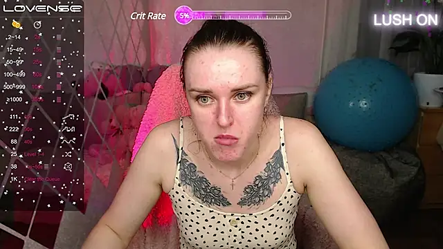 Snapshot of Bella__Swoon chatting on March 21, 2025, 1:56 pm Bella Swoon online show from March 21, 2025, 1:56 pm