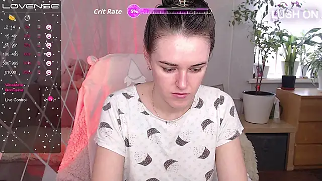 Snapshot of Bella__Swoon chatting on November 25, 2025, 5:40 am Bella Swoon online show from November 25, 2025, 5:40 am