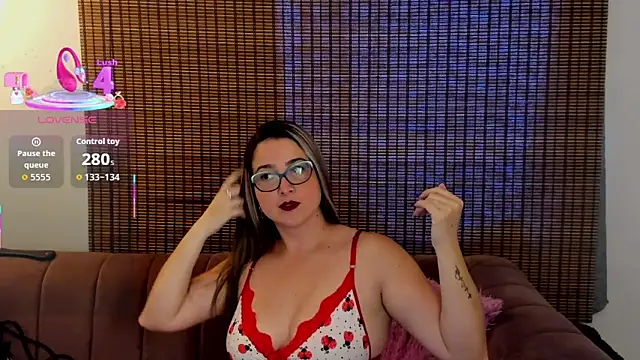 ariana cross online show from September 9, 2025, 12:15 pm