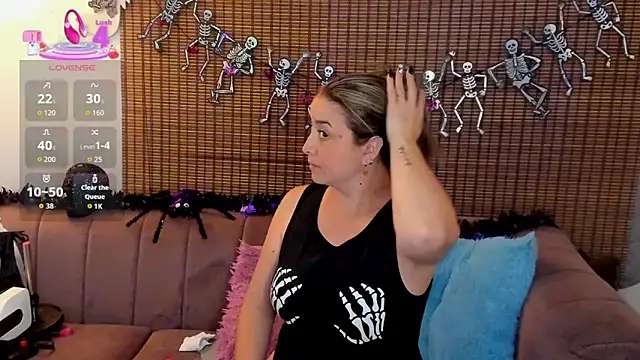 ariana cross online show from October 17, 2025, 11:57 am