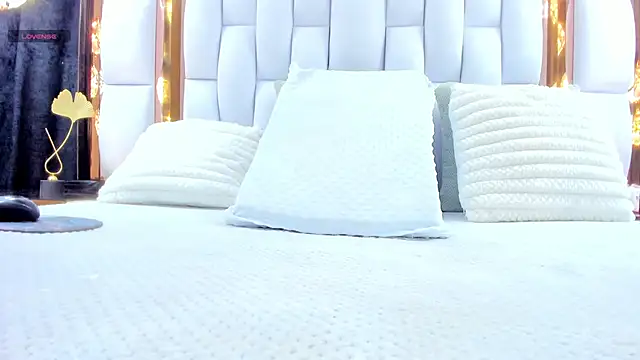 RileySweett online show from October 28, 2025, 12:09 pm