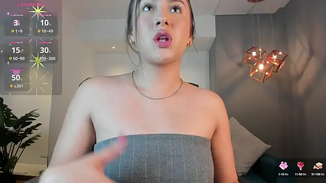 paulina sweett  online show from March 2, 2025, 12:43 pm