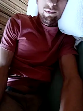 Kaue007 online show from December 4, 2025, 9:01 pm