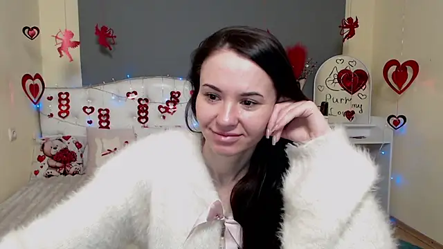 Snapshot of KaraCriegs chatting on February 2, 2026, 6:50 pm KaraCriegs online show from February 2, 2026, 6:50 pm