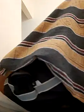 Desiboy967 online show from November 27, 2025, 6:37 am