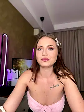 AvaGianna online show from November 9, 2025, 3:21 pm