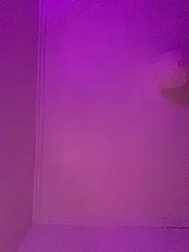 milkyhonybaby online show from February 10, 2025, 2:41 am