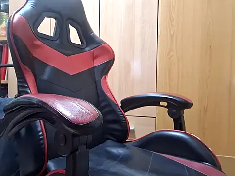 Javier bear online show from February 15, 2025, 2:33 pm