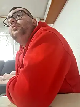 Javier bear online show from February 17, 2025, 9:41 pm