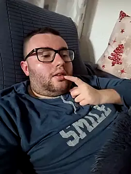 Javier bear online show from February 21, 2025, 10:26 pm