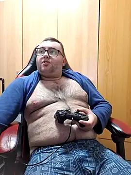 Javier bear online show from March 1, 2025, 10:10 pm