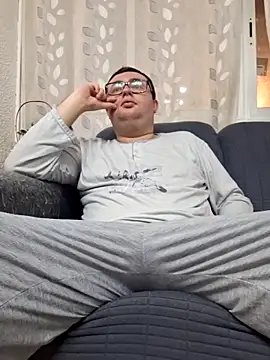 Javier bear online show from March 20, 2026, 10:25 pm