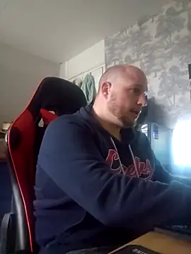 Snapshot of destructeur6 chatting on December 2, 2025, 12:43 pm destructeur6 online show from December 2, 2025, 12:43 pm