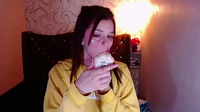 LiaHarryis online show from February 25, 2025, 11:55 pm