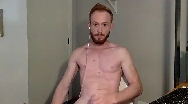 Snapshot of Smoker_Ginger chatting on December 27, 2024, 11:06 am Smoker Ginger online show from December 27, 2024, 11:06 am