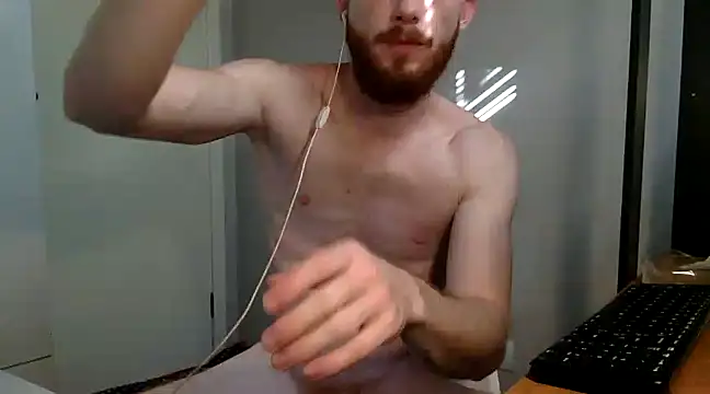 Snapshot of Smoker_Ginger chatting on January 3, 2025, 8:11 pm Smoker Ginger online show from January 3, 2025, 8:11 pm