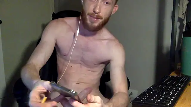 Snapshot of Smoker_Ginger chatting on February 14, 2025, 10:47 pm Smoker Ginger online show from February 14, 2025, 10:47 pm